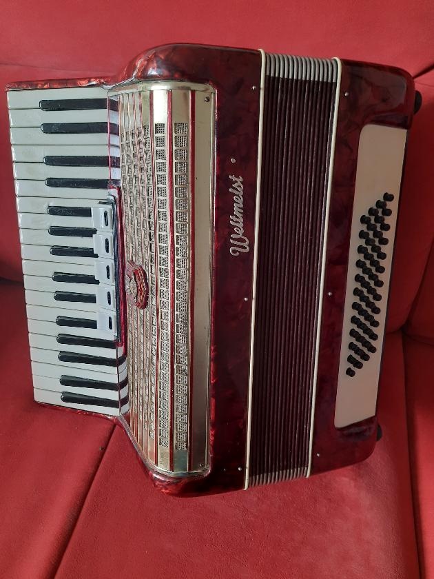 Prodám Akordeon Weltmeister
