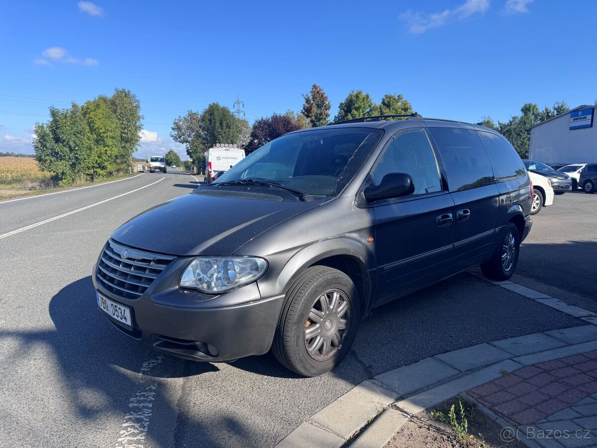 Chrysler Grand Voyager Limited 2.8 CRDi 2005 DPH