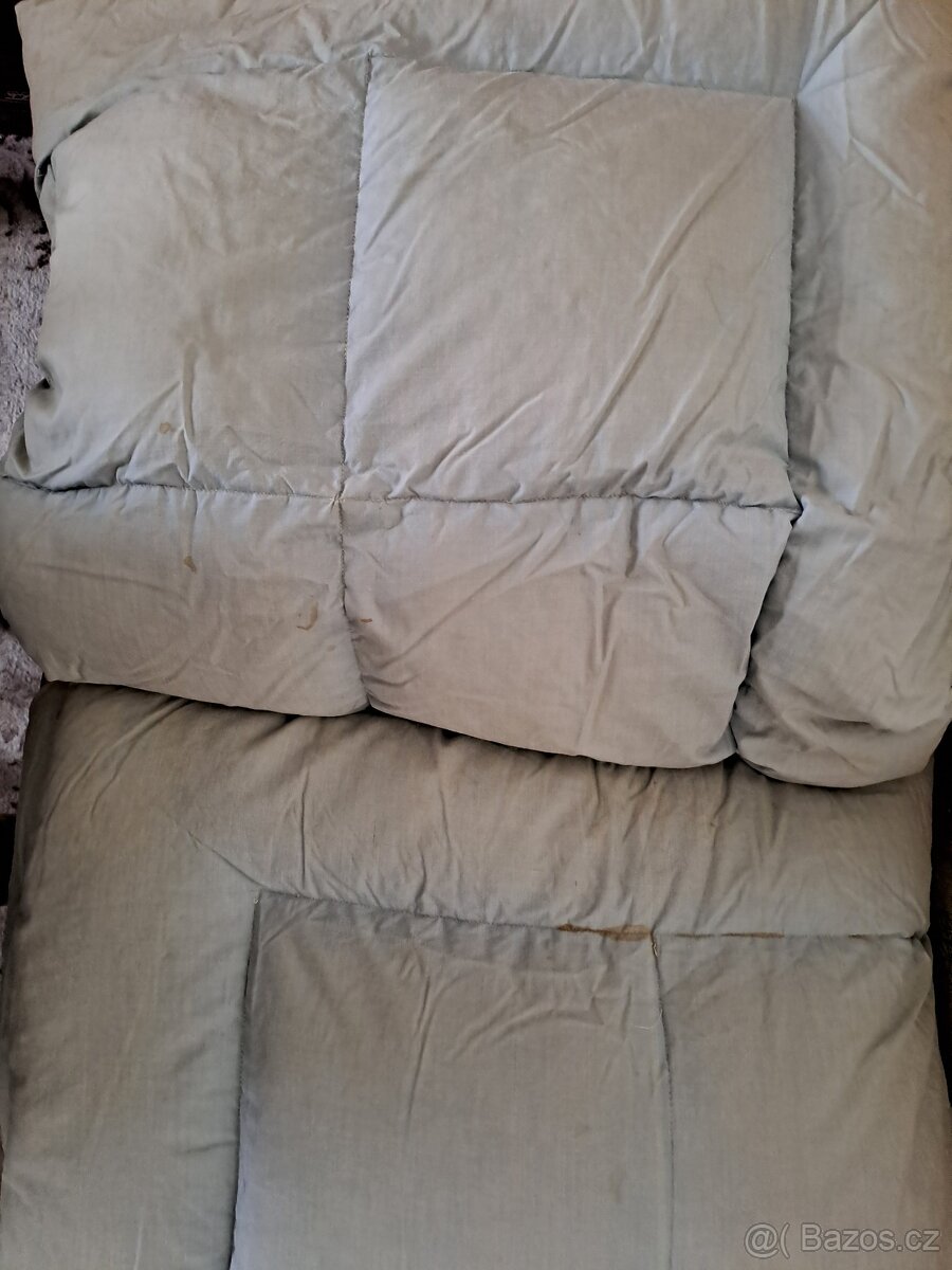 2x Prošívané péřové deky