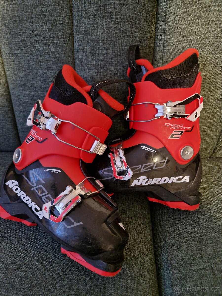 PŘESKÁČE LYŽÁKY NORDICA VEL. 20,5
