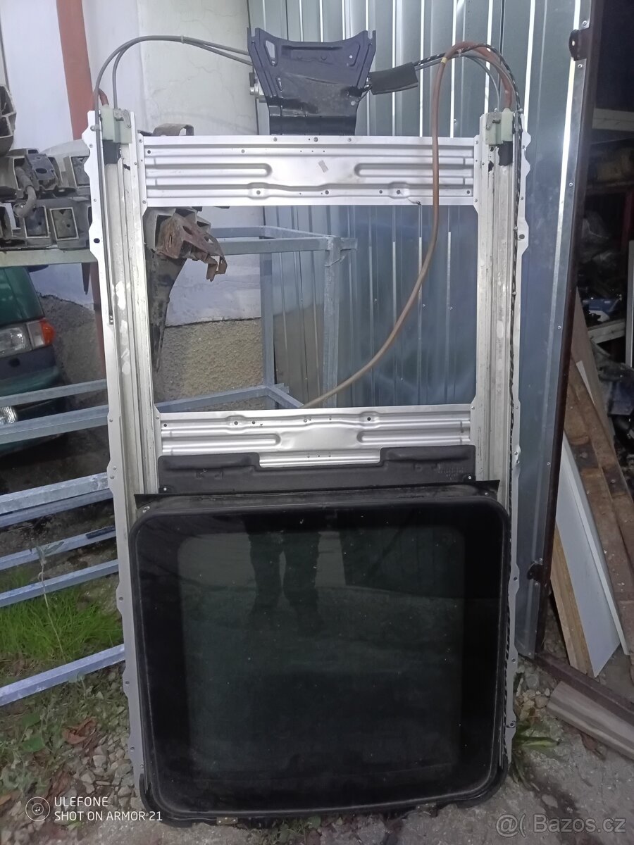 Střešní okno Subaru