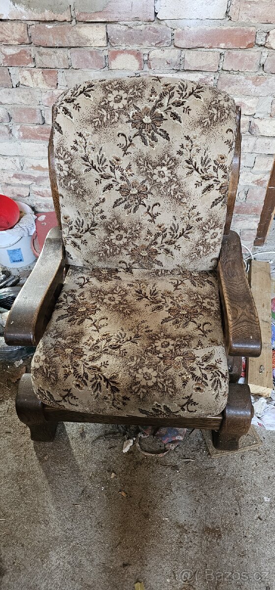 Kresla stara masiv 2ks krasny stav