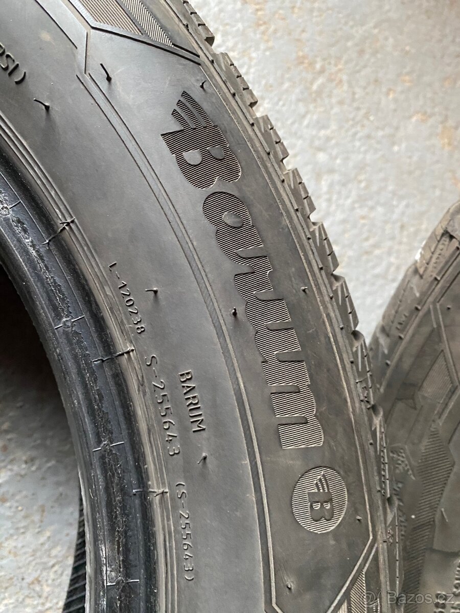 Barum polaris 195/60 R16 89H