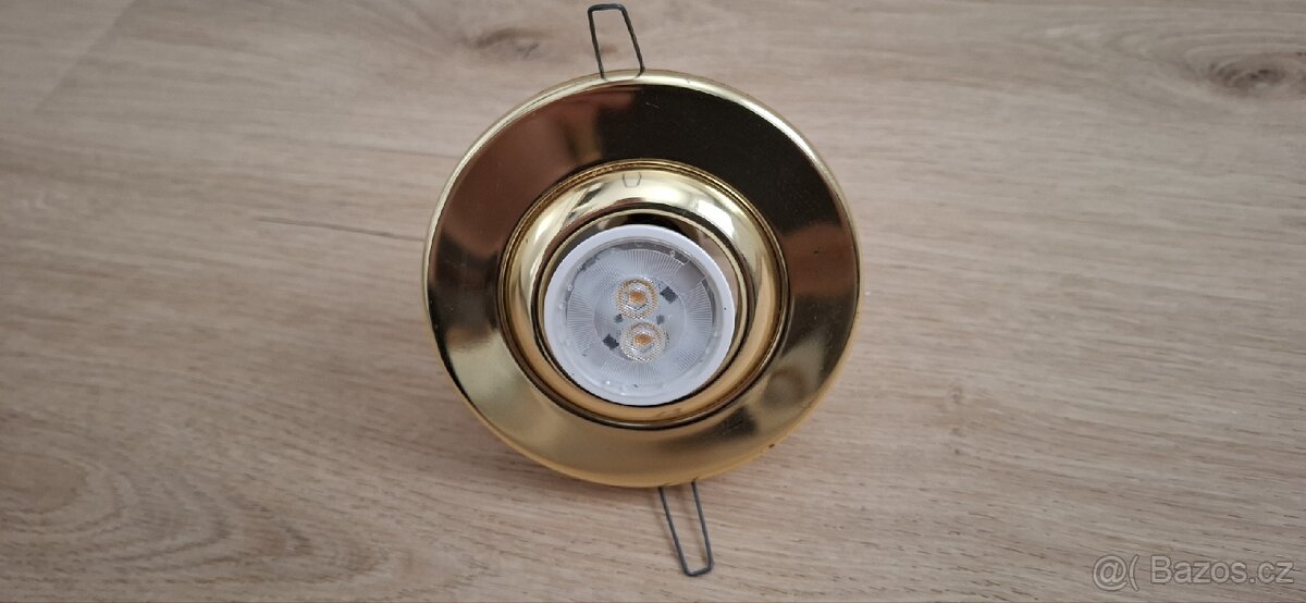 Bodové světlo s led žárovkou