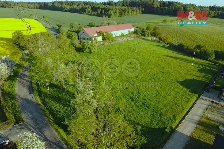 Prodej pozemku k bydlení, 4320 m², Uhlířské Janovice