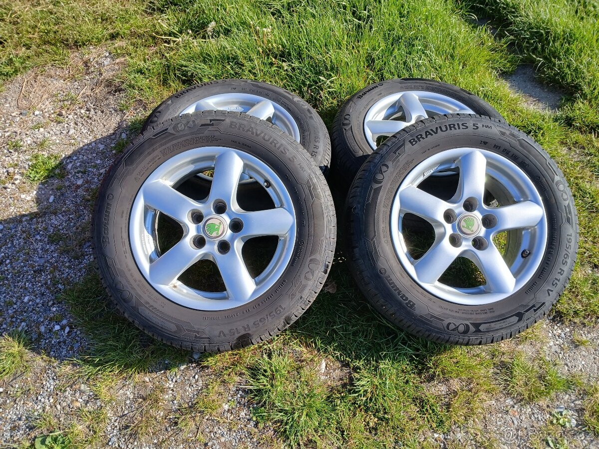 Alu 5x100 r15 + letní pneu Barum