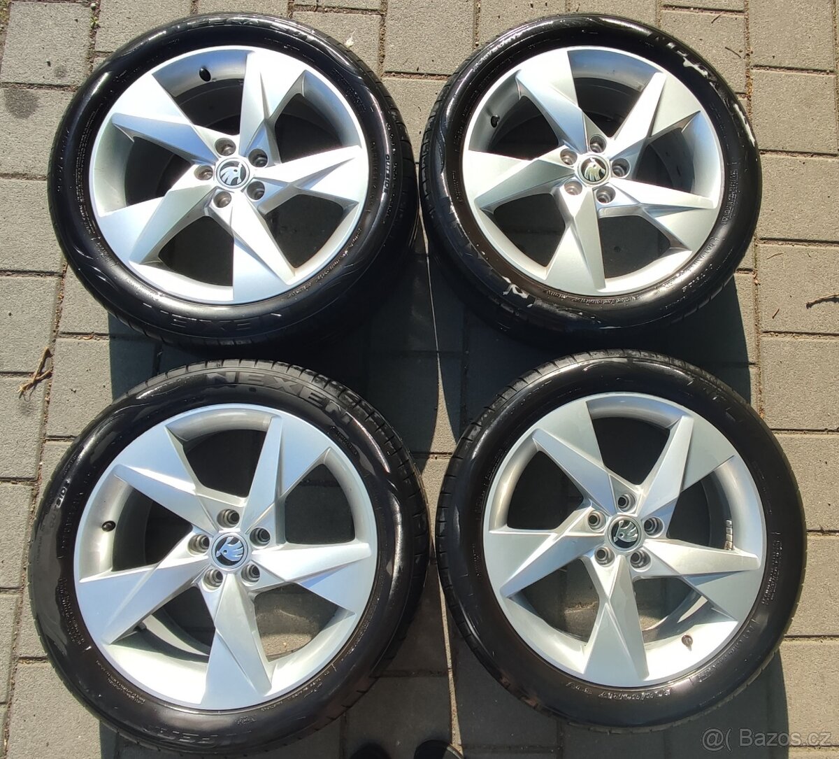 Originální ALU kola 17" + letní pneu 205/50R17