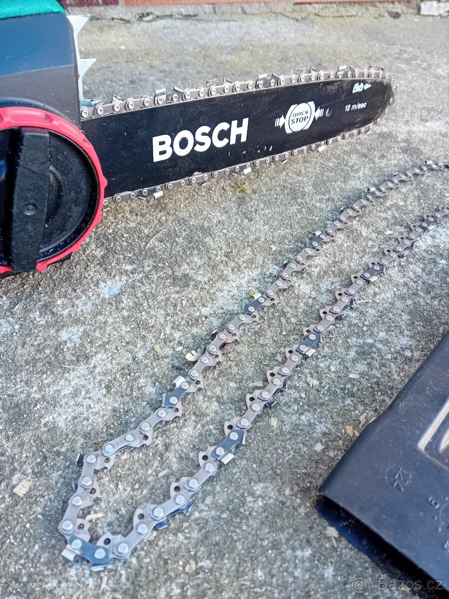 Elektrická řetězová pila Bosch