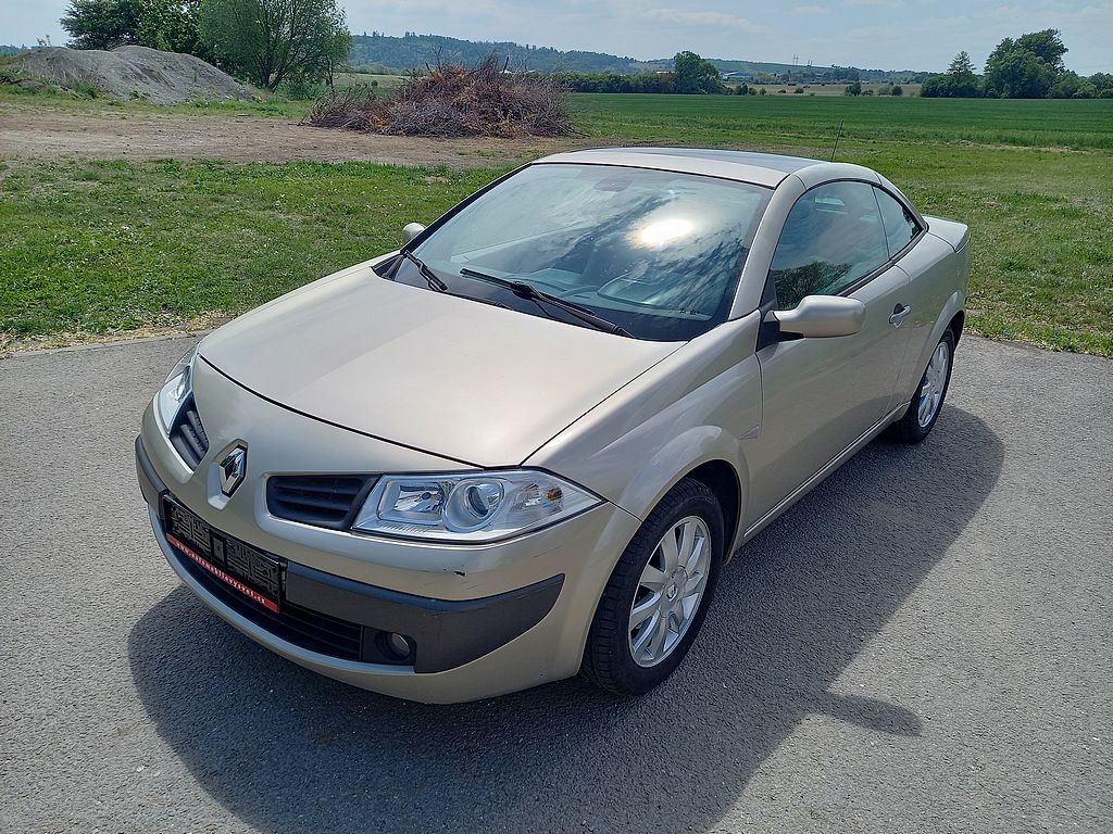 Renault Mégane 2.0i klima+alu.kola