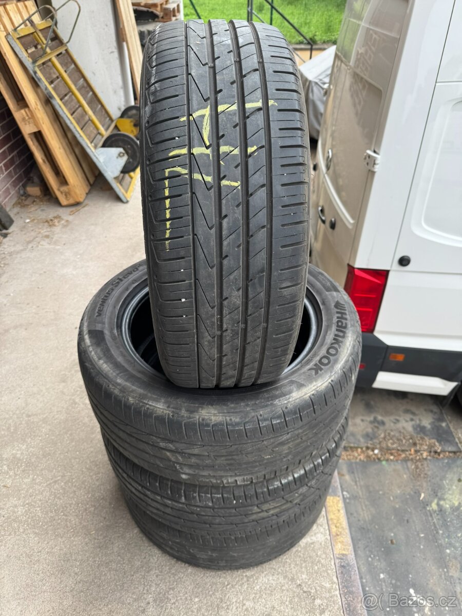 4ks 235/55/18 Hankook Kodiaq, Tiguan apod.