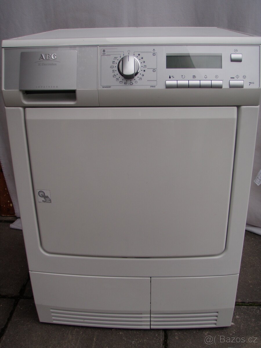 Kondenzační sušička AEG Lavatherm 59840