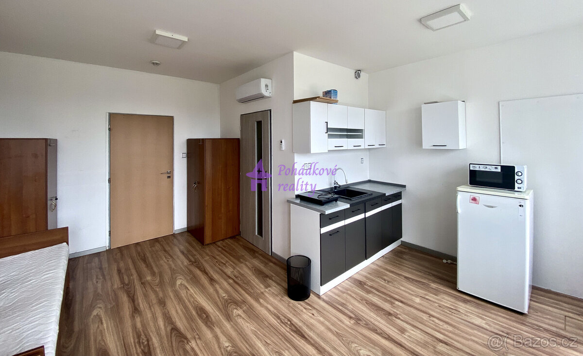 Pronájem bytu 1+KK, Olomouc - ul. Wellnerova