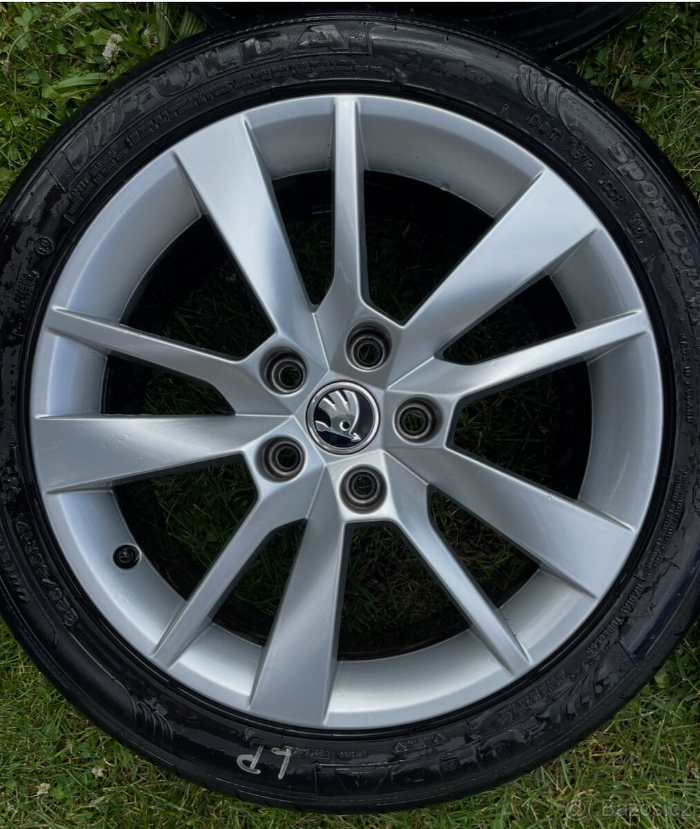 Škoda OCTAVIA 3 originál alu R17 model TRIUS