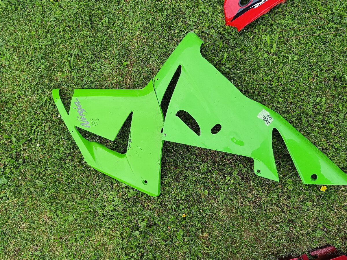 Boční kapota Kawasaki ZX-6R