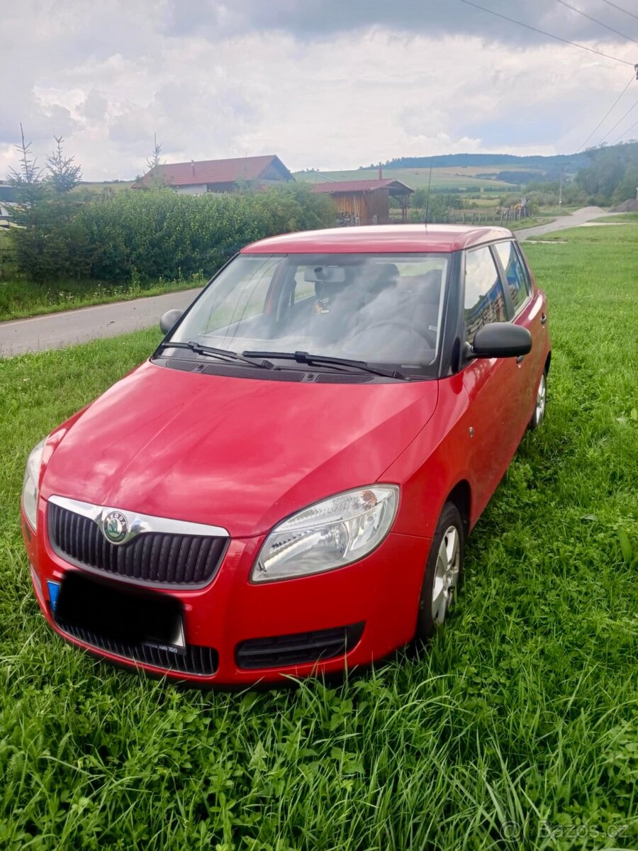 Škoda Fabia II (r. 2009) 1,2 benzín