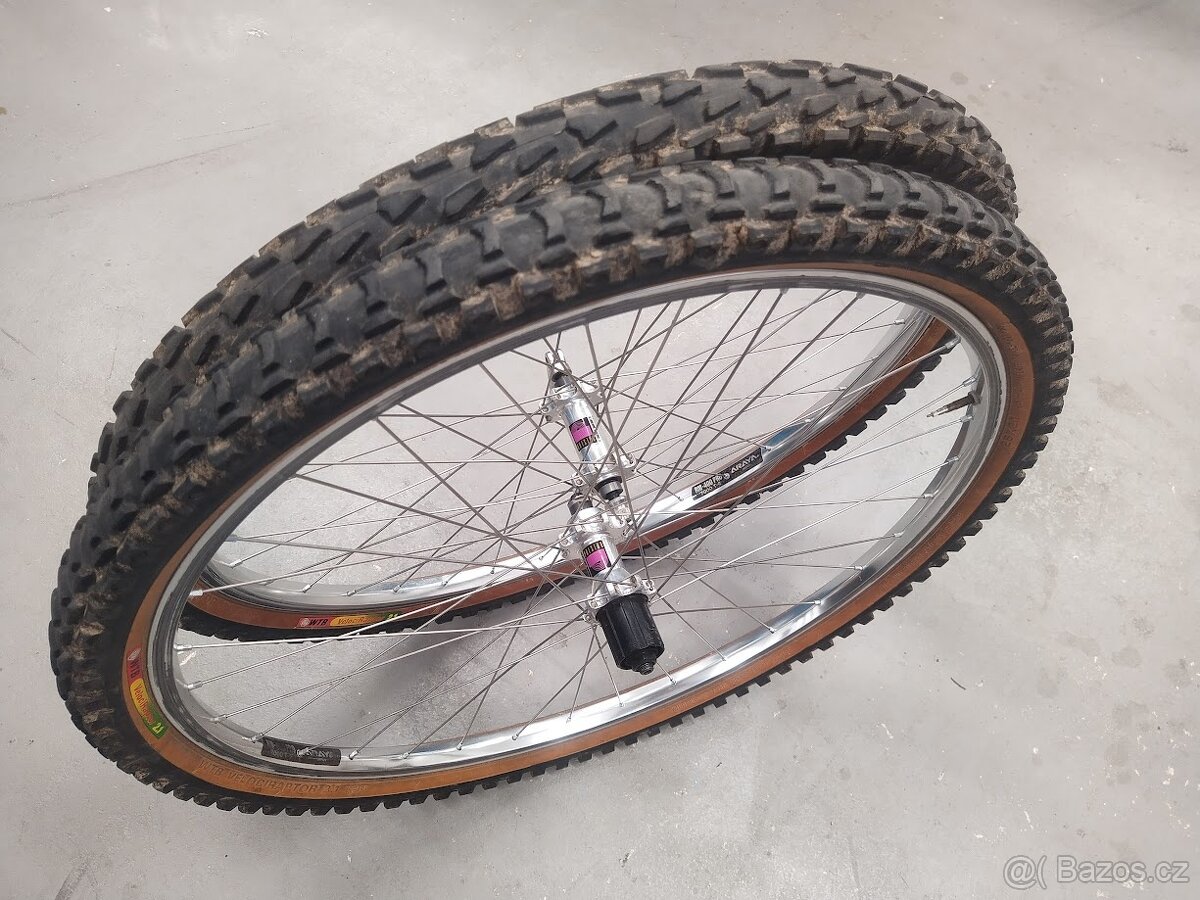 Zapletená kola 26" PULSTAR U.S.A. / Araya RM 400 Pro / WTB