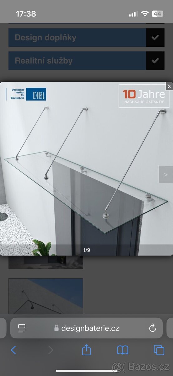 Skleněný přístřešek