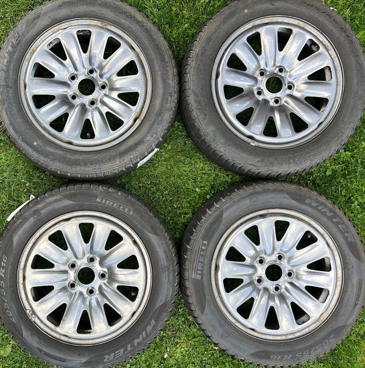 Zimní kola Škoda Octavia 3, 205/55 R16 Pirelli (2419)