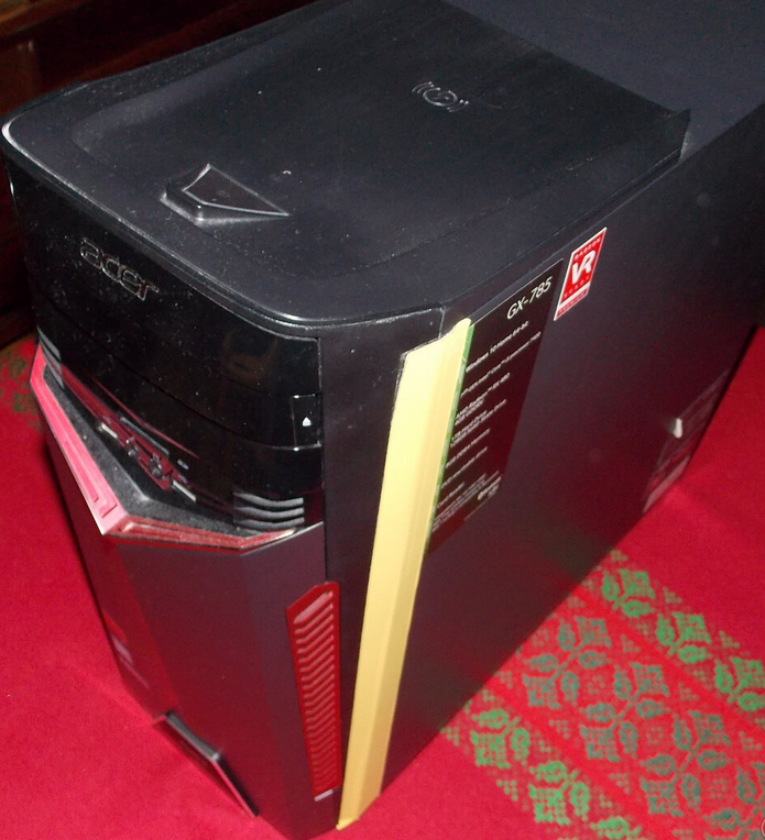 Herní počítač PC Acer Aspire GX-785 I5 Radeon RX480 8Gb