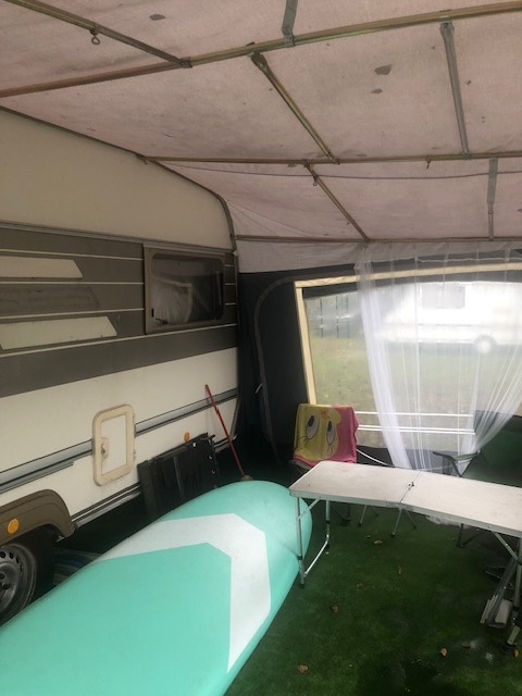 Prodám karavan ERIBA NOVA 491- SOBÉSTAČNÝ