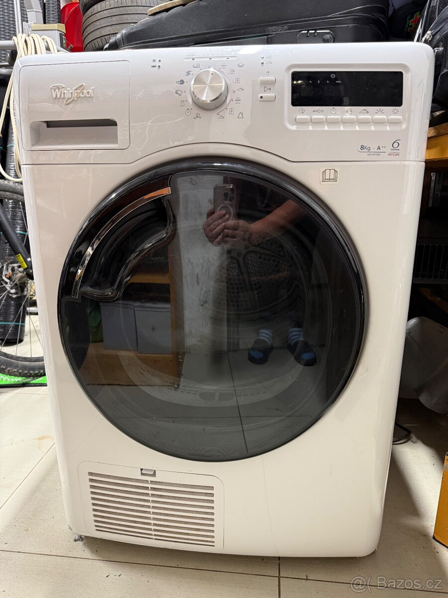 Sušička Whirlpool