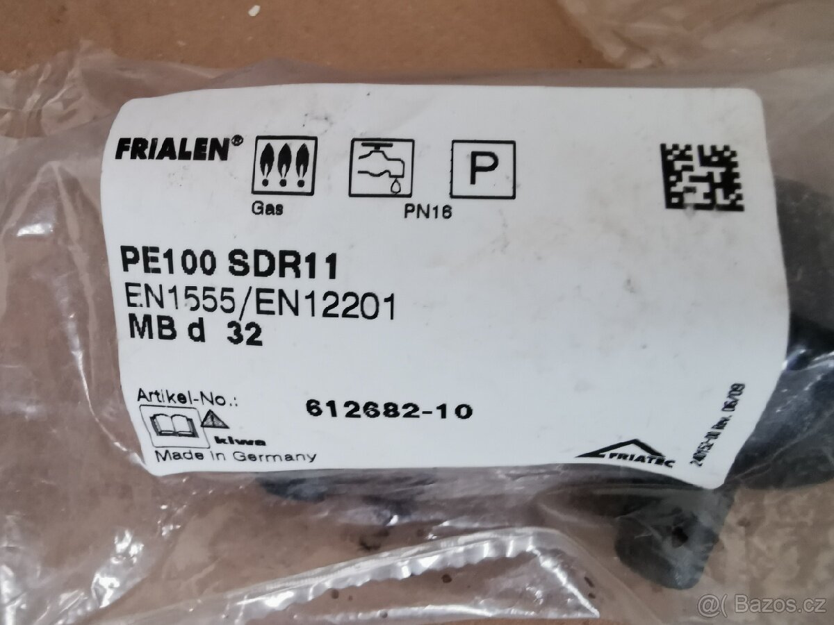 2ks elektrotvarovky spojky od Firmy FRIALEN průměr 32mm