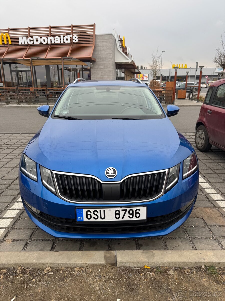 PRONÁJEM AUTA ŠKODA OCTAVIA 3 DSG NA TAXI BOLT A UBER