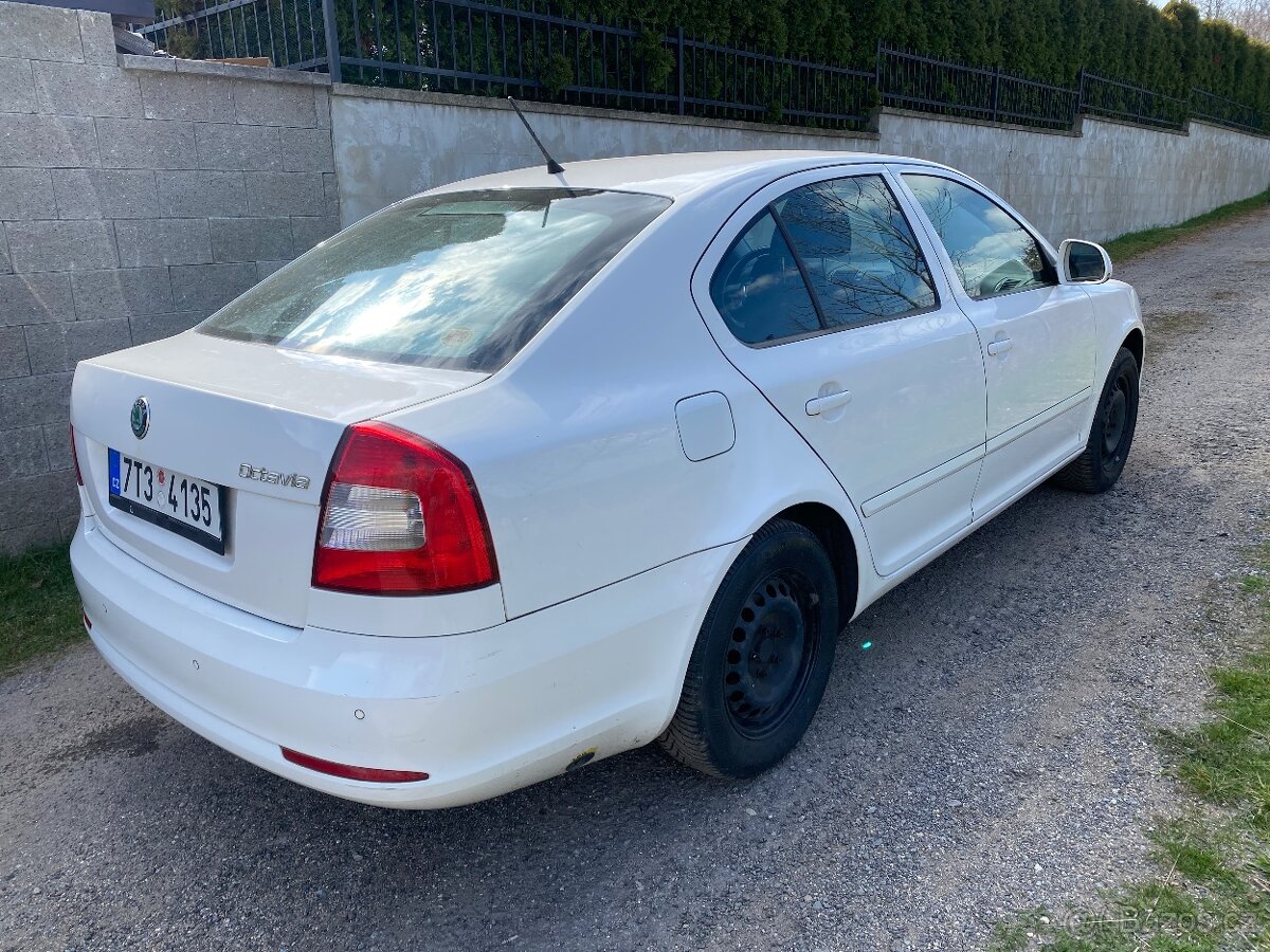 Škoda Octavia 1.6 mpi 75kw 2/2010 Elegance