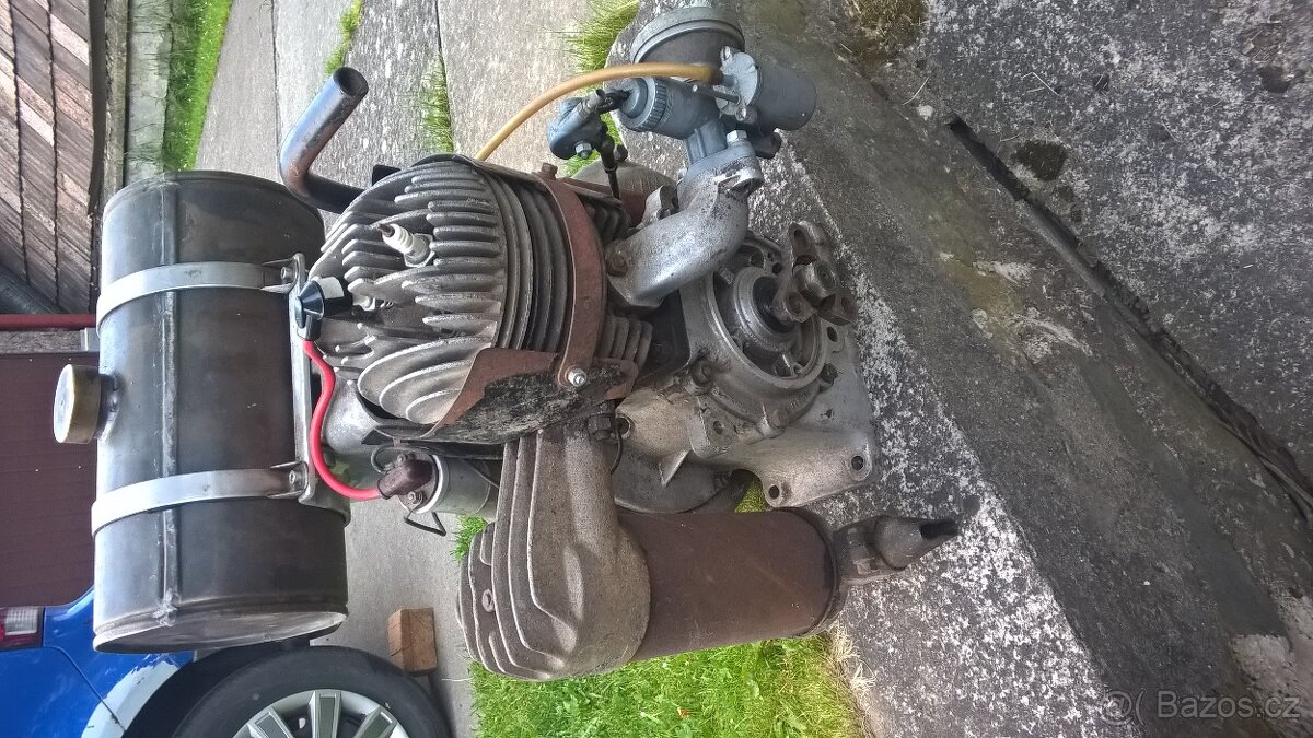 Motor BD-72