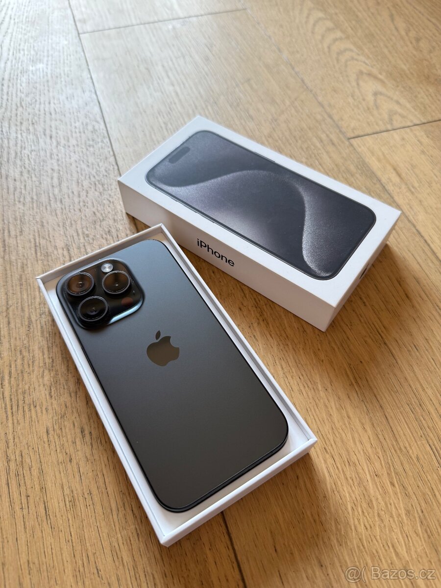 Apple iPhone 15 Pro 256GB černý