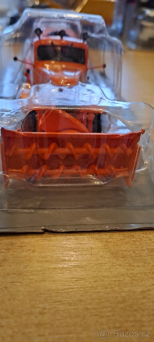 Model autíčka v měřítku 1:43