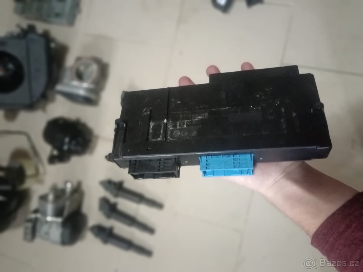 Řídící jednotka komfortu, modul komfortní jednotky BMW E90