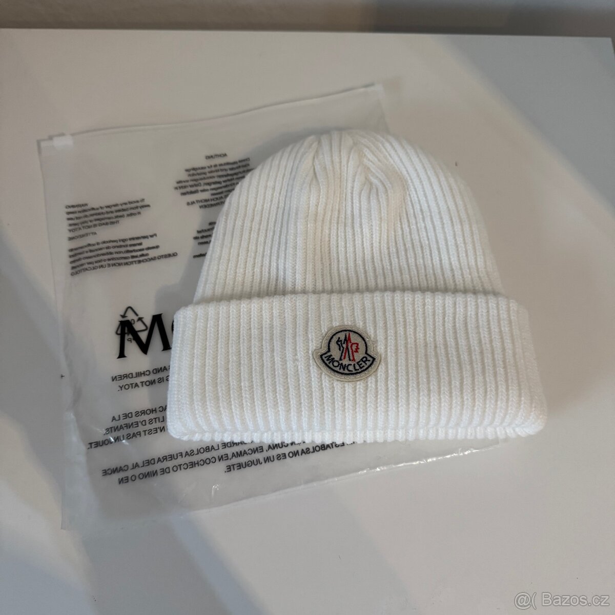 Moncler čepice