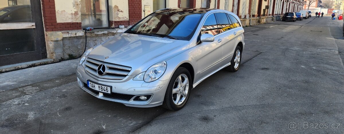 Mercedes-Benz Třídy R, 320CD IXEN NAVI WEBASTO TAŽNÉ