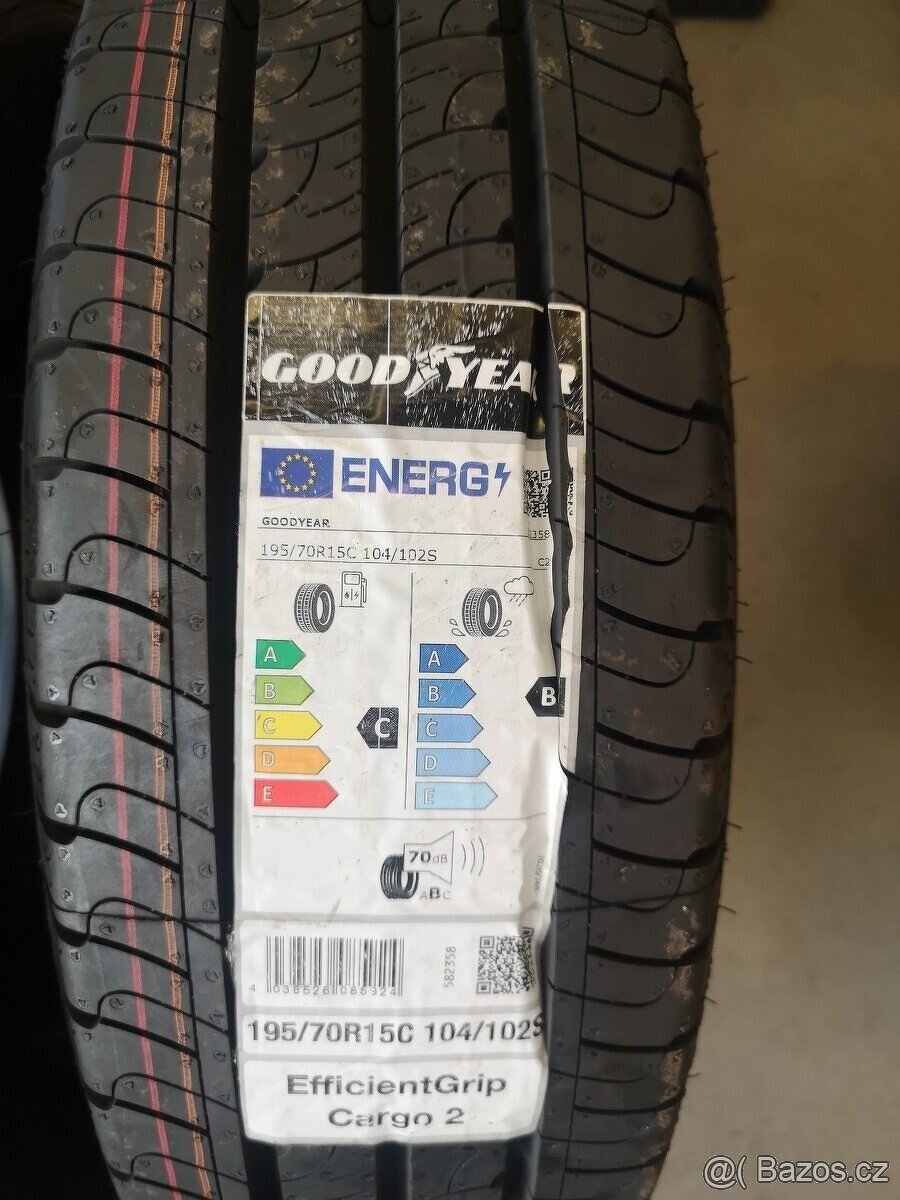 195/70 r15C 195/70/15C