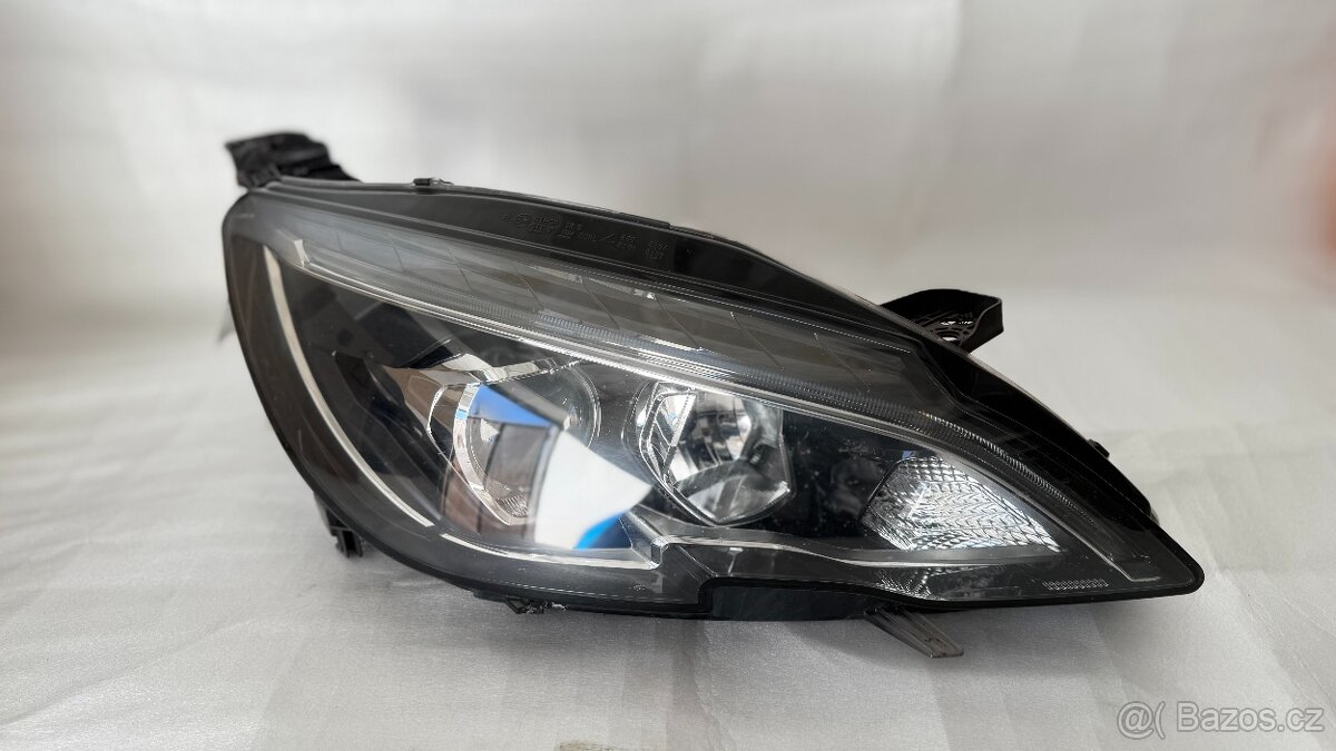 peugeot 308, 2018 ,světlo