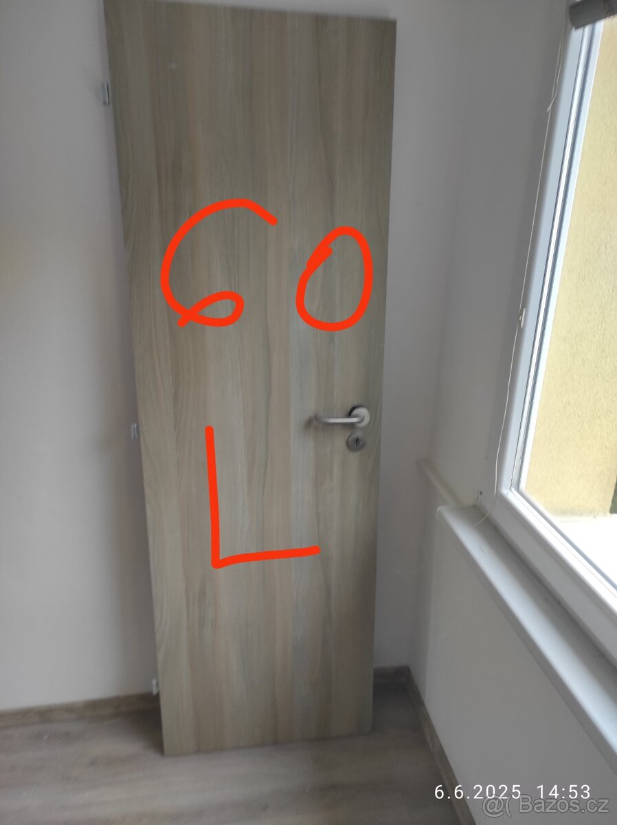 Dveře