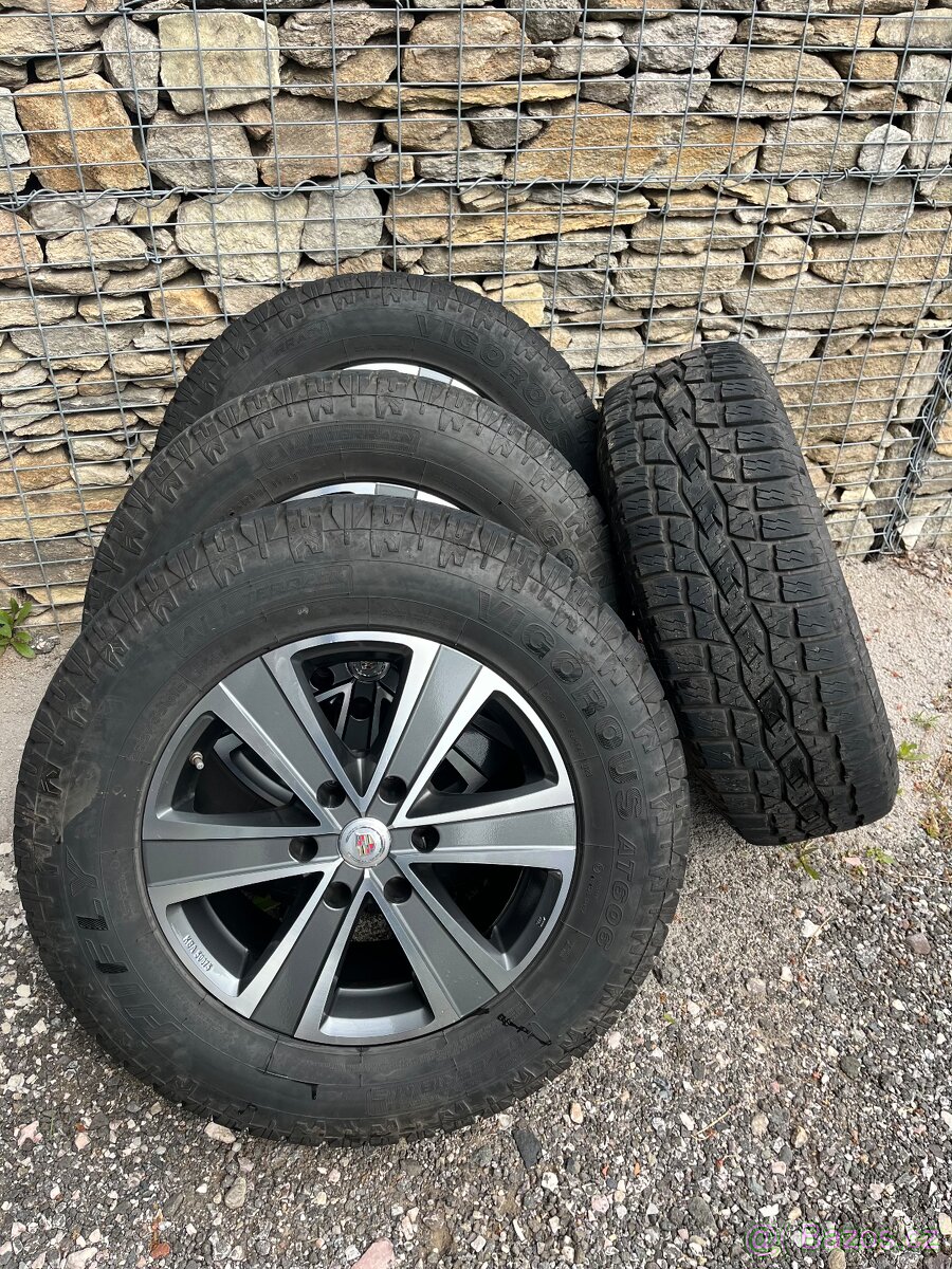 ALU kola MAK 6x139,7 8Jx18" ET 30 vč. pneu