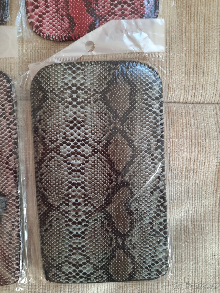 Různá pouzdra na mobily i jiné použití