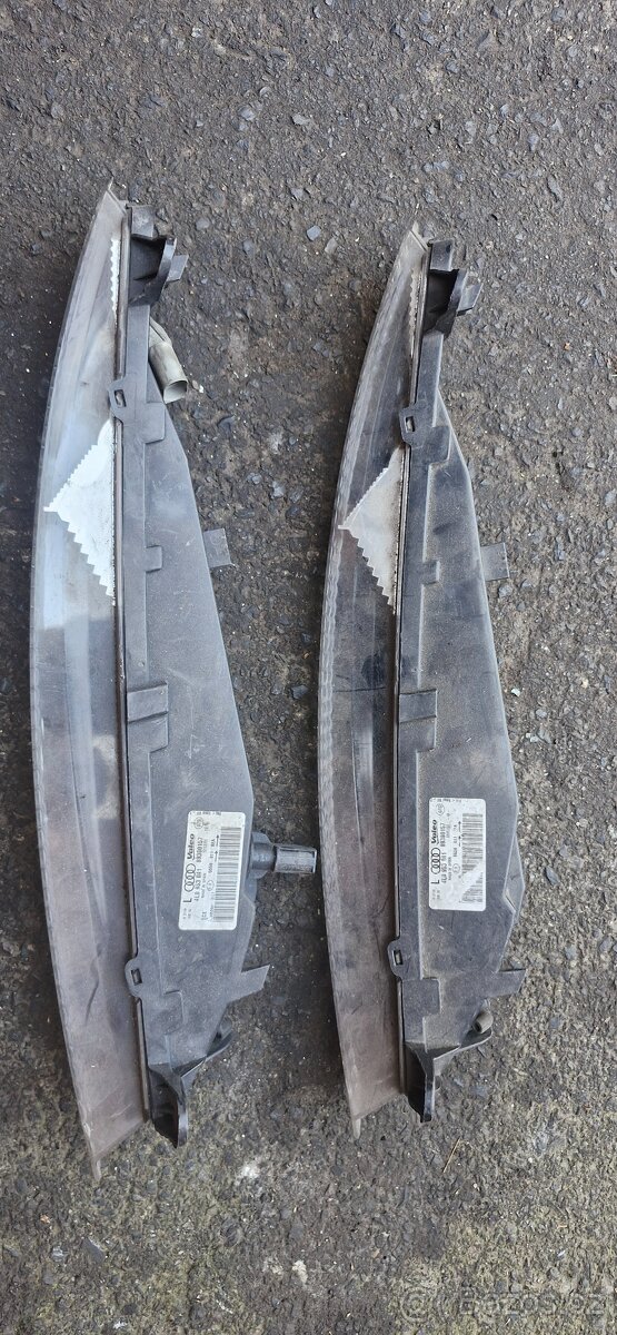 Levy predni blinkr audi Q7 4L 4l0953041