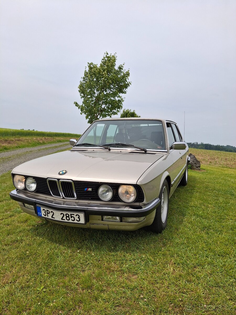 Bmw e28 525e