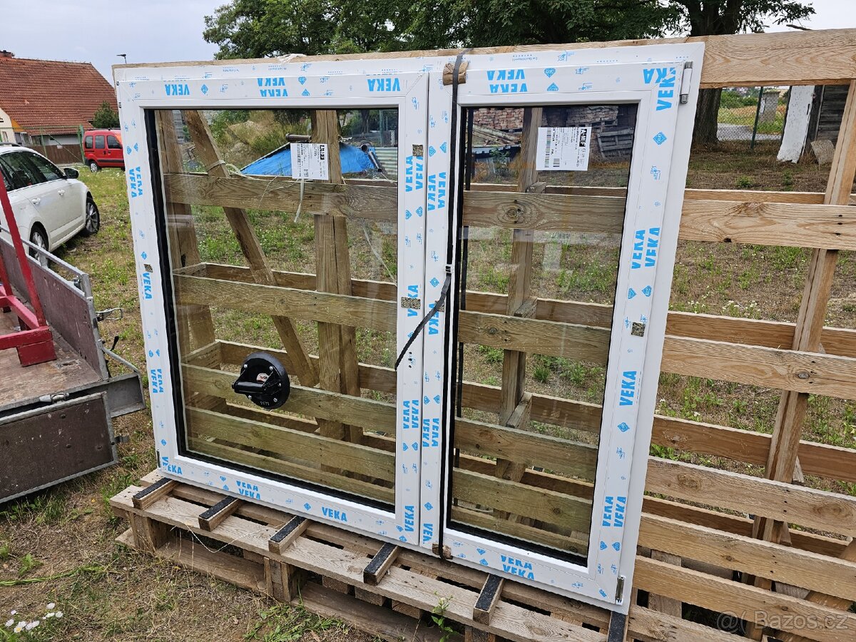 č.16 PRODÁM NOVÉ DVOUKŘÍDLÉ OKNO BÍLÉ VEKA 82
