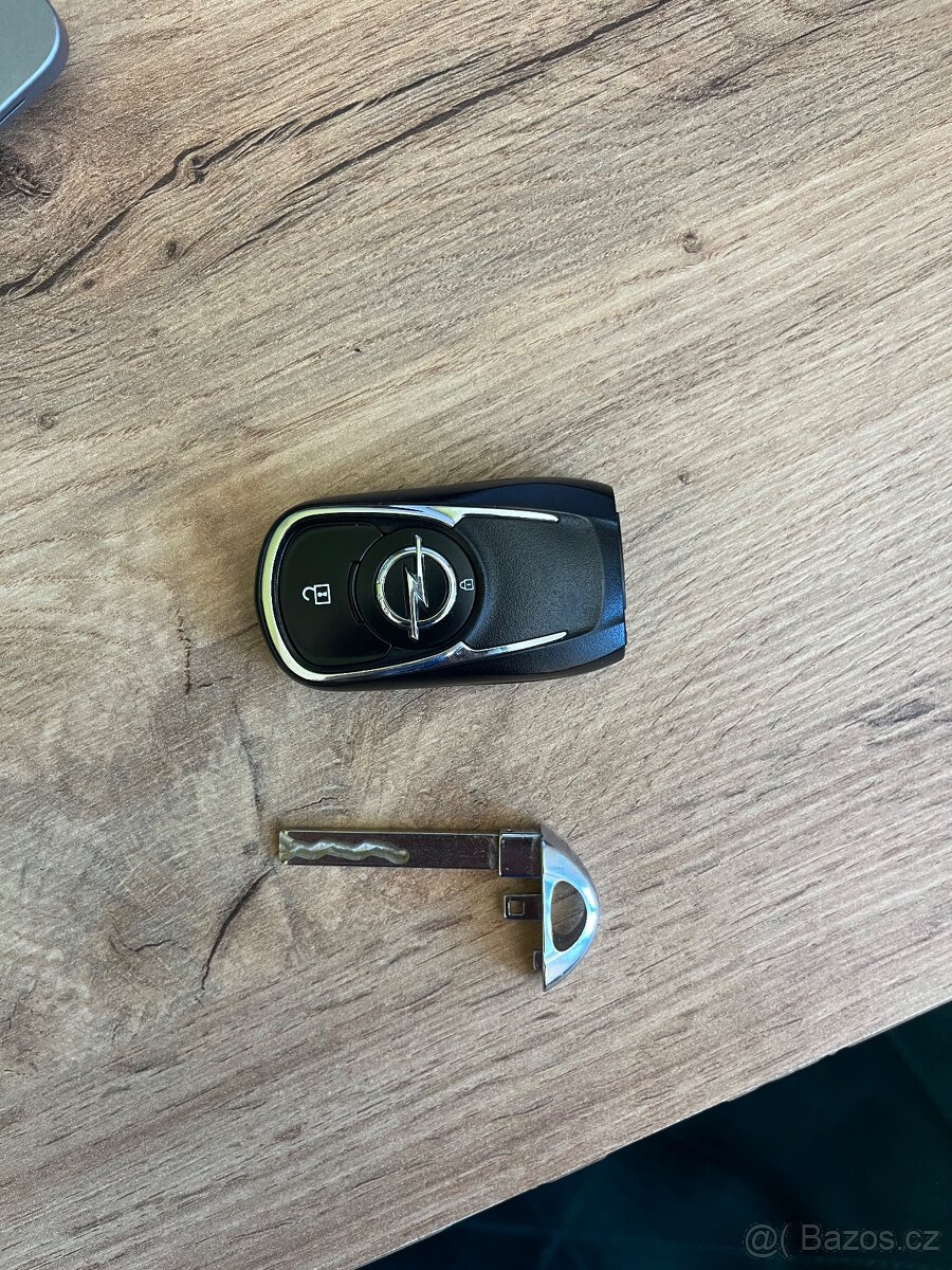 Keyless Opel kliček