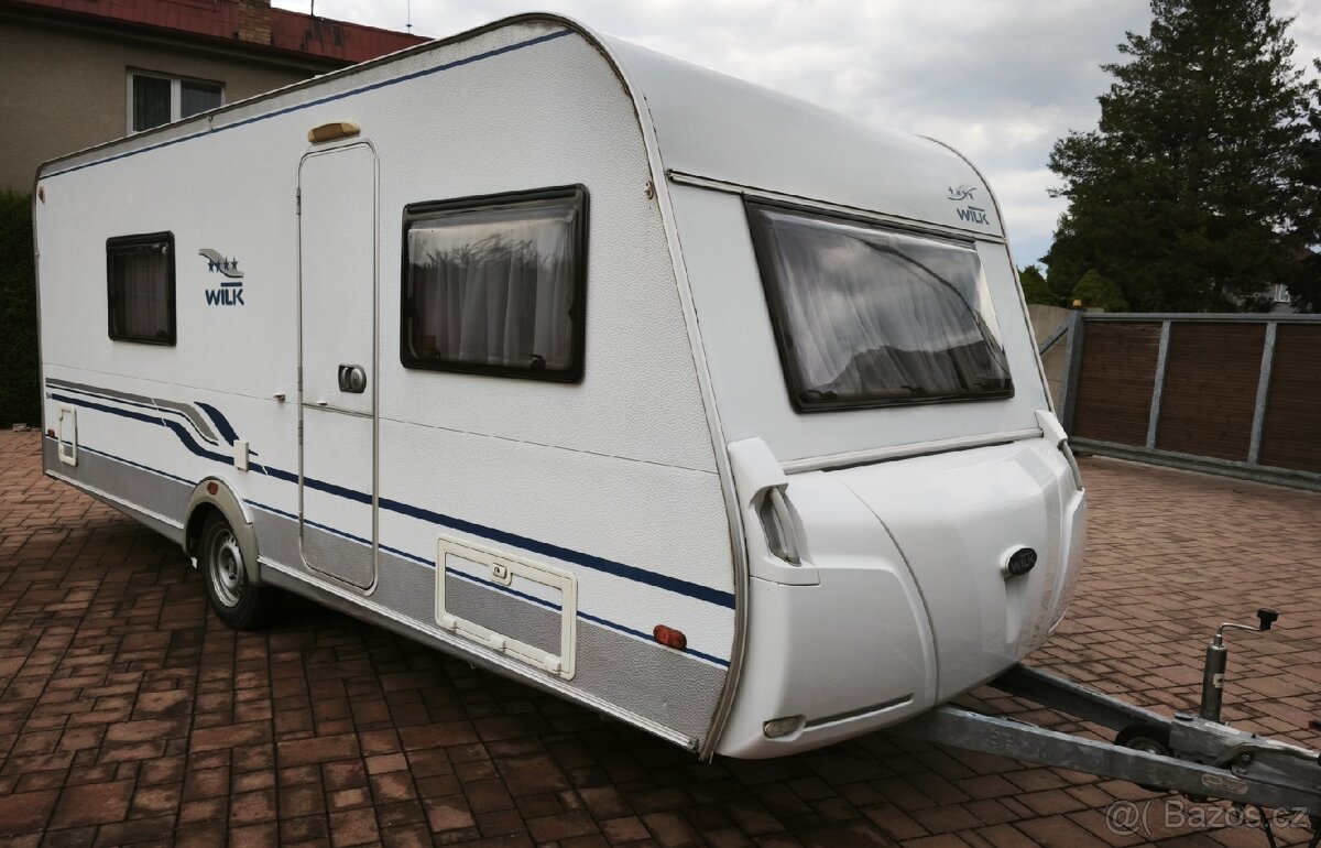 Karavan Knaus - Wilk S4