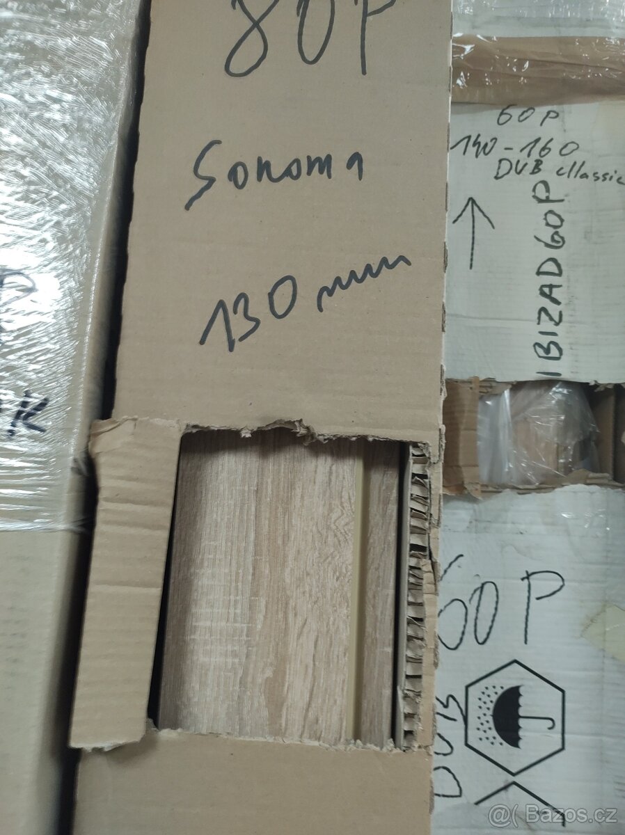 Obložky na širokou zed -různé-nové