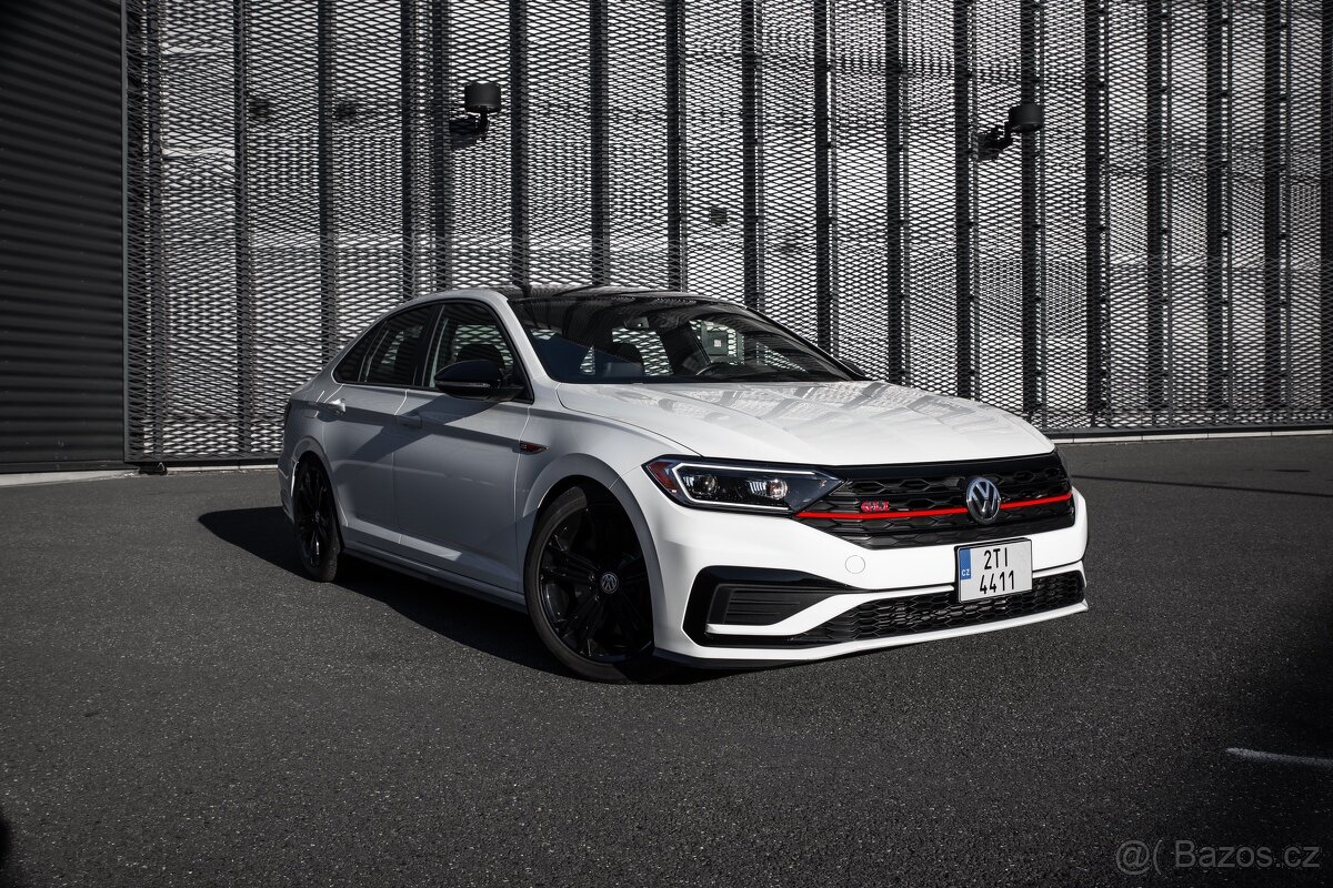 Volkswagen Jetta GLI AUTOBAHN 2.0 TSI