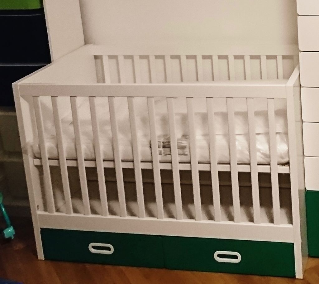 Postýlka IKEA STUVA 120×60 cm, + 2 zásuvky