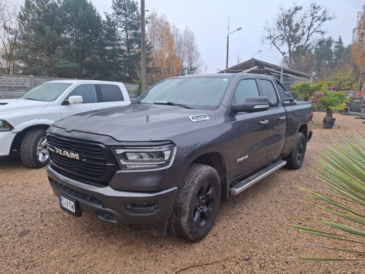 DODGE RAM 1500 BIG HORN 5.7HEMI 2019