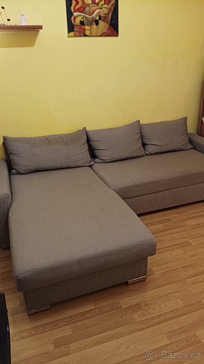 Rozkládací pohovka/gauč