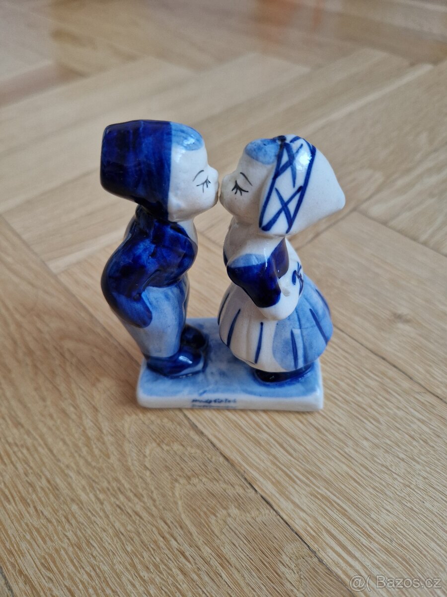 Porcelánová soška